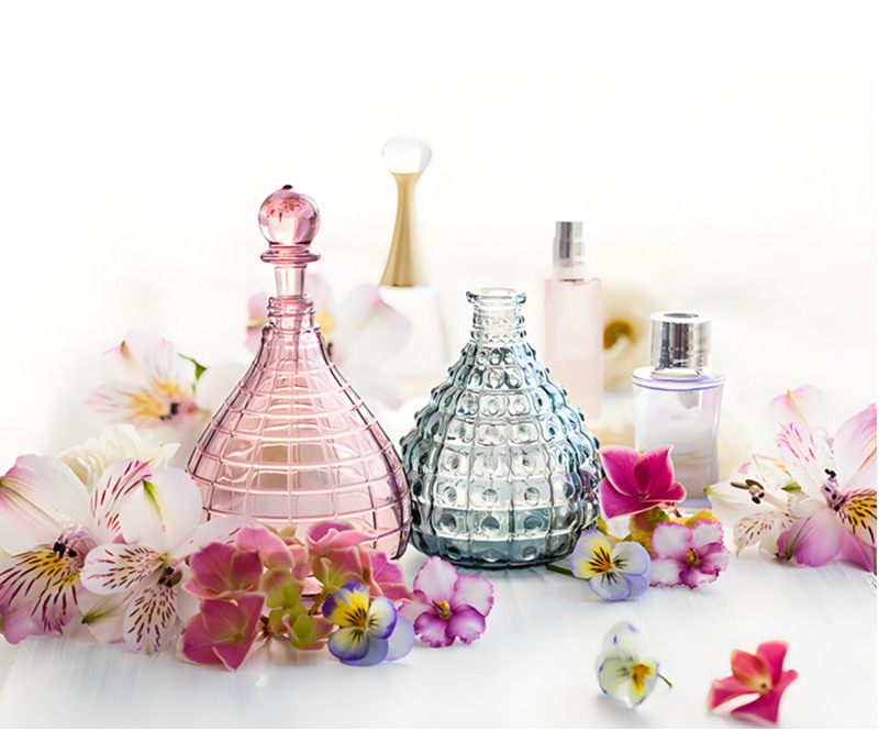 Os Frascos de Perfume lideram o mercado em uma nova tendência: A combinação perfeita de design e funcionalidade